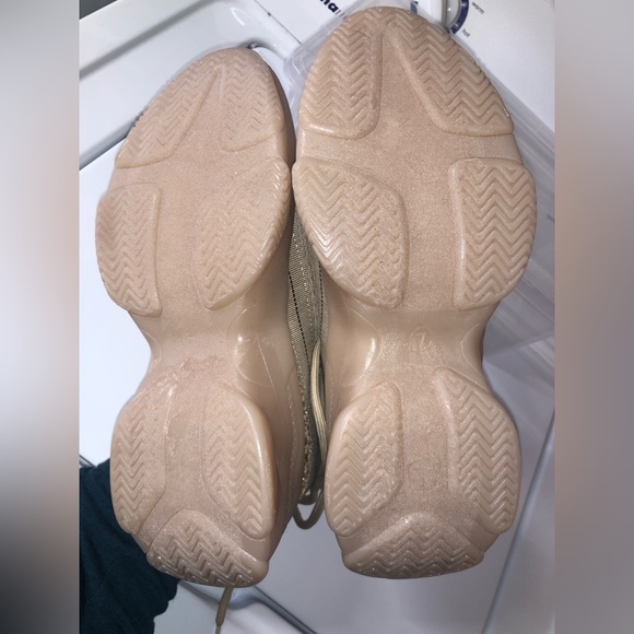 Tan rhinestone Steve Madden sneakers, brand new never worn - Picture 3 of 6